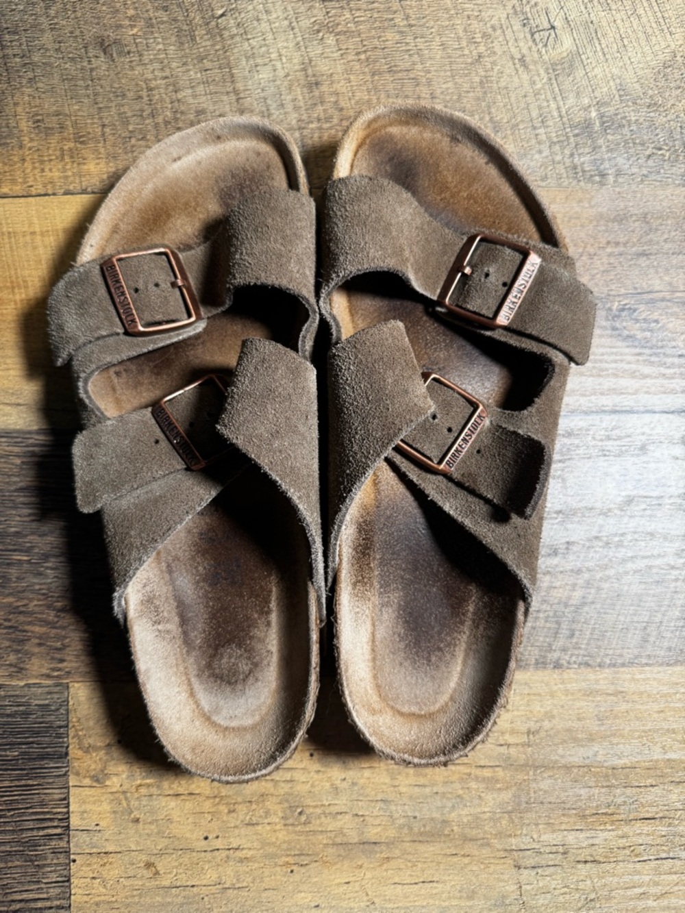 Birkenstock Arizona sandals in taupe. Size 41